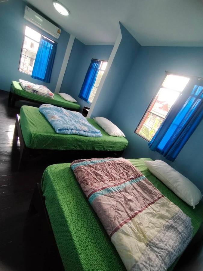 Home Stay At Tapae Чіангмай Екстер'єр фото